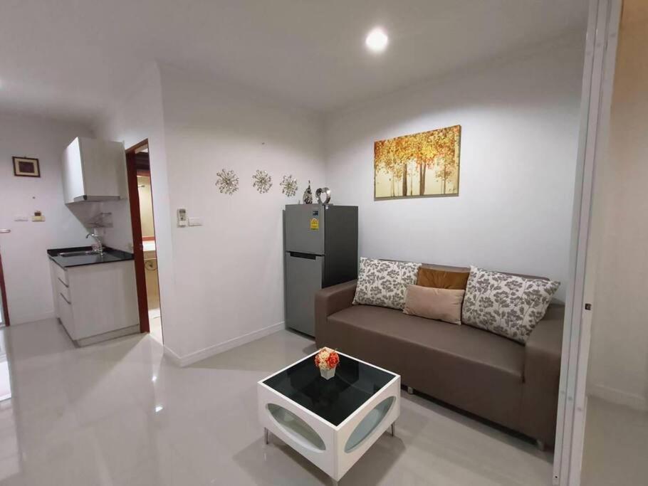 Baan Klang Condo In Central Хуа Хин Екстериор снимка